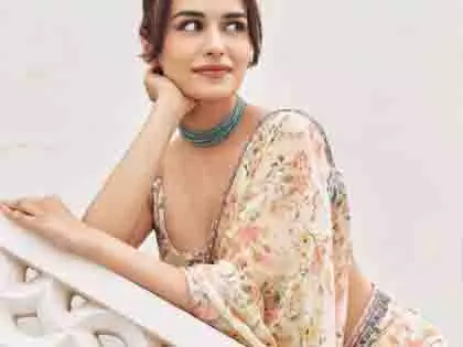 Manushi Chhillar: पिता के जन्मदिन पर शेयर की दिल छू लेने वाली पोस्ट Manushi Chhillar: पिता के जन्मदिन पर शेयर की दिल छू लेने वाली पोस्ट