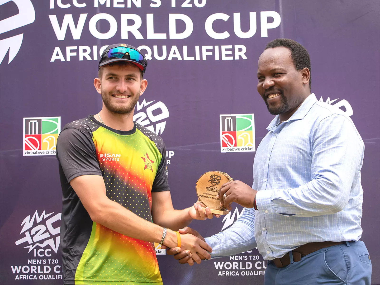Zimbabwe के बल्लेबाज ब्रायन बेनेट सभी प्रारूपों में शतक बनाने वाले सबसे युवा क्रिकेटर बने Zimbabwe के बल्लेबाज ब्रायन बेनेट सभी प्रारूपों में शतक बनाने वाले सबसे युवा क्रिकेटर बने