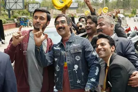 द पिरामिड स्कीम की शूटिंग शुरू, रणवीर शौरी और शेखर सुमन पहली बार दिखेंगे साथ द पिरामिड स्कीम की शूटिंग शुरू, रणवीर शौरी और शेखर सुमन पहली बार दिखेंगे साथ