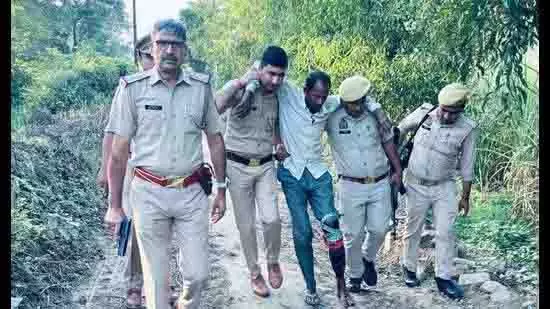 Bareilly violence: मौलवी के करीबी नफीस खान और उनके बेटे को जेल भेजा गया Bareilly violence: मौलवी के करीबी नफीस खान और उनके बेटे को जेल भेजा गया