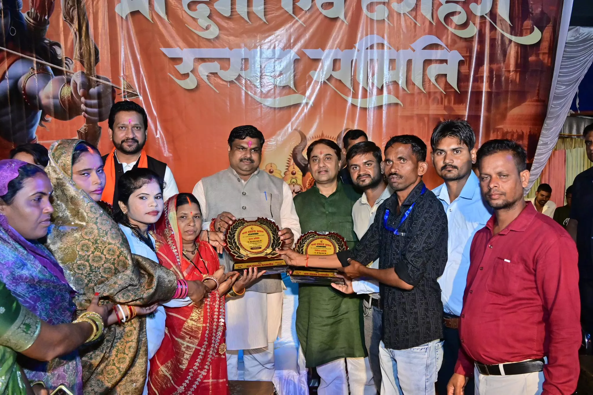 शिक्षा मंत्री गजेंद्र यादव ने दशहरा उत्सव में दी सनातन धर्म और भारतीय संस्कृति को आगे बढ़ाने की अपील शिक्षा मंत्री गजेंद्र यादव ने दशहरा उत्सव में दी सनातन धर्म और भारतीय संस्कृति को आगे बढ़ाने की अपील