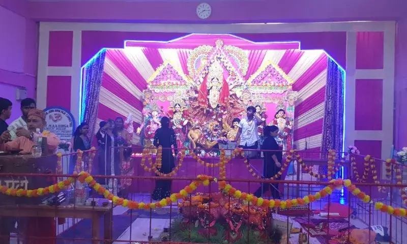 Arunachal: पासीघाट में धूमधाम से मनाई गई दुर्गा पूजा Arunachal: पासीघाट में धूमधाम से मनाई गई दुर्गा पूजा