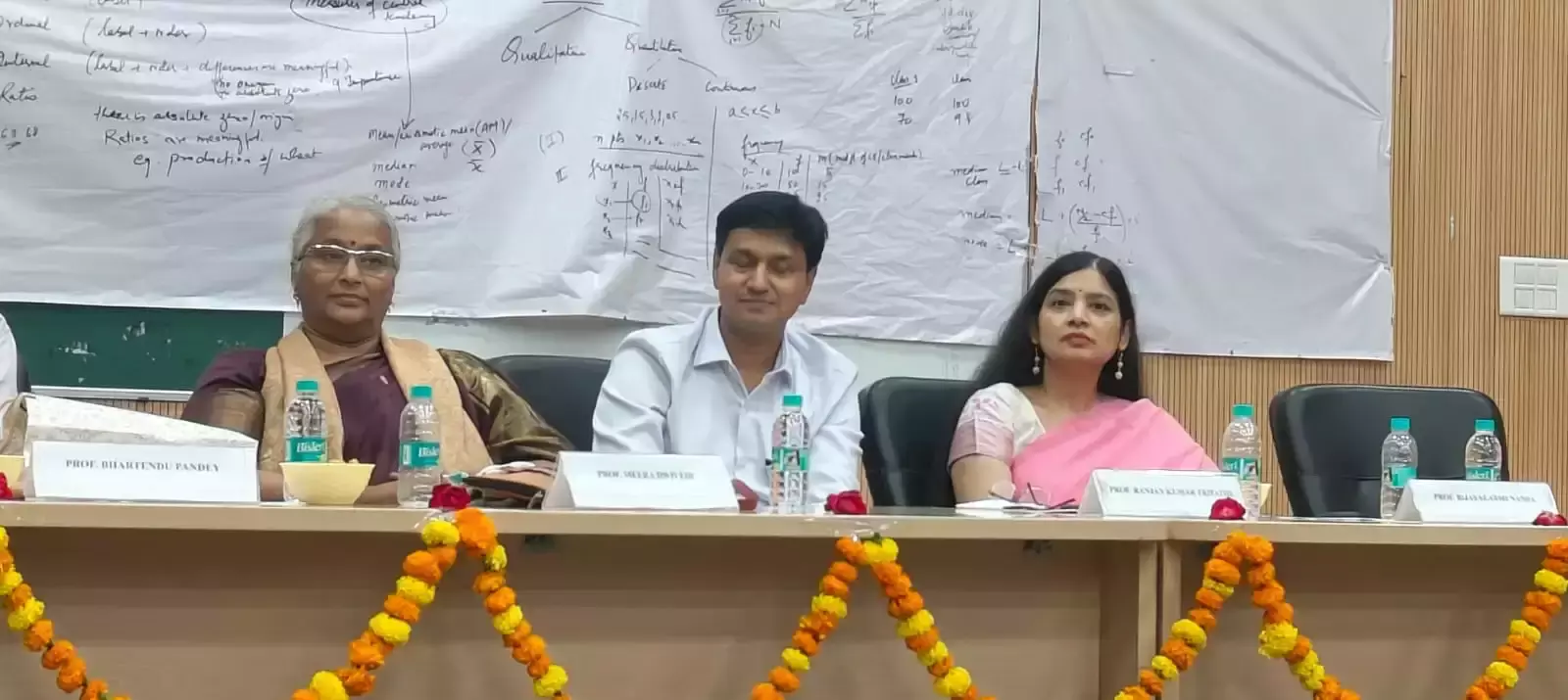 New Delhi: आयुर्वेदिक सुपरफूड्स से तेज दिमाग पाने पर डीयू में आचारशाला New Delhi: आयुर्वेदिक सुपरफूड्स से तेज दिमाग पाने पर डीयू में आचारशाला