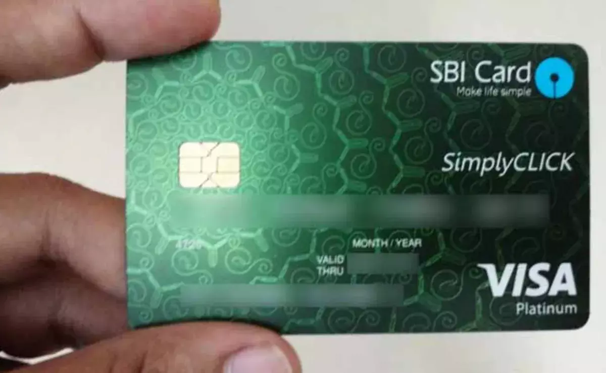 New Delhi: SBI कार्ड पर 1 नवंबर से बदलाव, अतिरिक्त चार्ज बढ़ने का खतरा