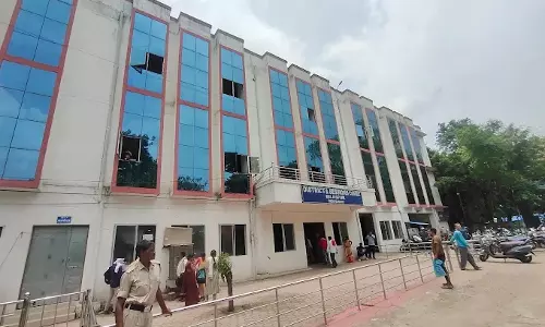 फ्रॉड ने जिला कोर्ट में किया सरेंडर
