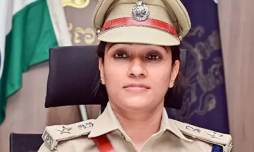 विजयादशमी जुलूस: CCTV कैमरे से निगरानी विजयादशमी जुलूस: CCTV कैमरे से निगरानी