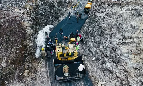 Gangtok में बीआरओ की परियोजना स्वस्तिक का 65वां स्थापना दिवस मनाया गया