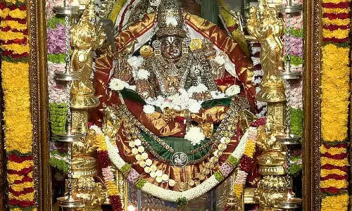 Karnataka : श्रृंगेरी शरदाम्बा का राजराजेश्वरी श्रृंगार