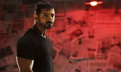 अरुण गोपालन की अगली फिल्म में दुर्योधन का किरदार निभाने के लिए John Abraham से बातचीत चल रही है अरुण गोपालन की अगली फिल्म में दुर्योधन का किरदार निभाने के लिए John Abraham से बातचीत चल रही है