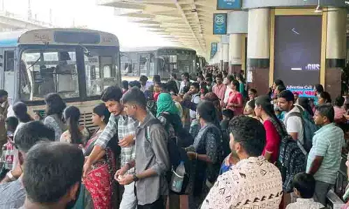 TGSRTC ने 2 अक्टूबर तक तेलंगाना में 7,754 विशेष बसें शुरू कीं