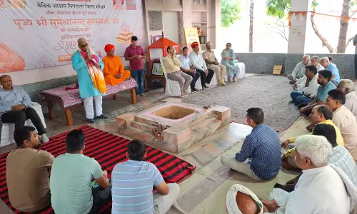 Jaipur: शिक्षा मंत्री ने ग्राम पंचायतों का किया सघन निरीक्षण