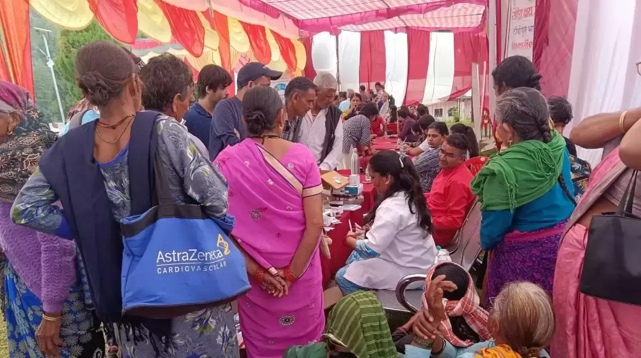 Pauri Garhwal: निशुल्क स्वास्थ्य शिविर में खिर्सू सीएचसी ने 174 मरीजों को सेवा दी