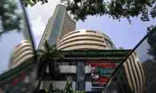 Sensex में बंपर तेजी, ऑटो और बैंकिंग शेयरों ने दिखाई मजबूती Sensex में बंपर तेजी, ऑटो और बैंकिंग शेयरों ने दिखाई मजबूती