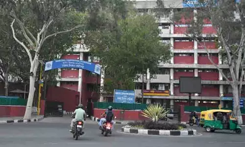MC ने सफाई कार्य में लगी फर्म को 3 महीने का विस्तार दिया MC ने सफाई कार्य में लगी फर्म को 3 महीने का विस्तार दिया