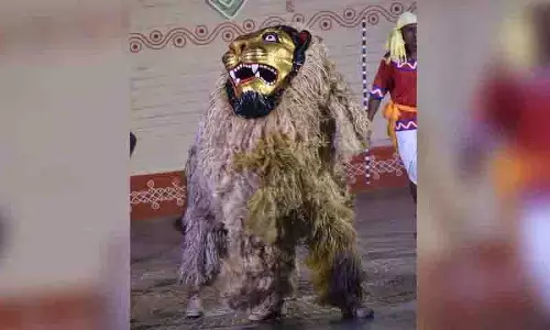नवरात्रि और Bathukamma उत्सव शिल्परामम में सांस्कृतिक उत्साह लाते हैं