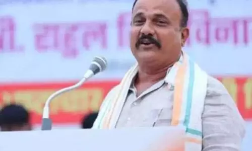 Congress ने सूखाग्रस्त घोषित करने और प्रति हेक्टेयर 50,000 रुपये की सहायता की मांग की Congress ने सूखाग्रस्त घोषित करने और प्रति हेक्टेयर 50,000 रुपये की सहायता की मांग की