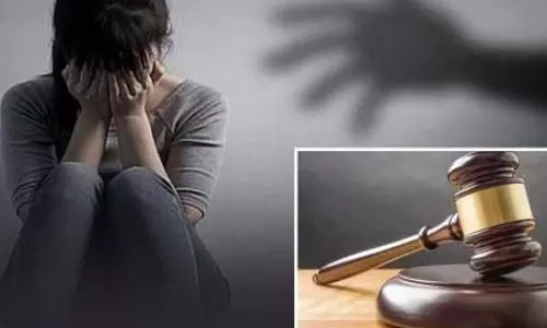 Nagpur बेंच: नाबालिग के साथ यौन संबंध अपराध है, भले ही वह विवाहित हो