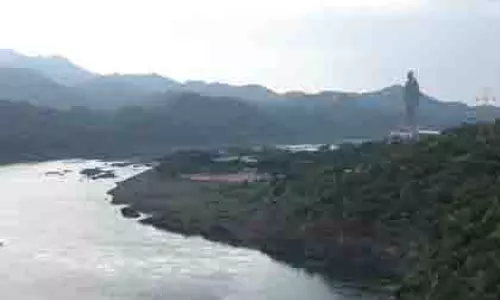सरदार सरोवर बांध के जलस्तर में रिकॉर्ड वृद्धि पर CM ने की प्रार्थना