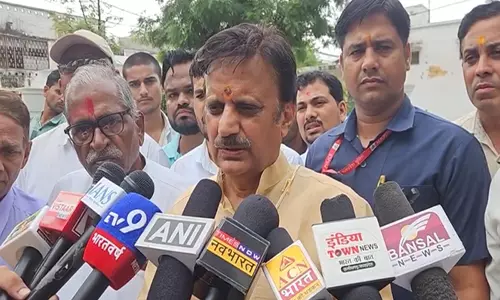 Chhindwara बच्चों की मौत: मंत्री ने कफ सिरप संबंध से किया इनकार, कांग्रेस ने उठाया आरोप