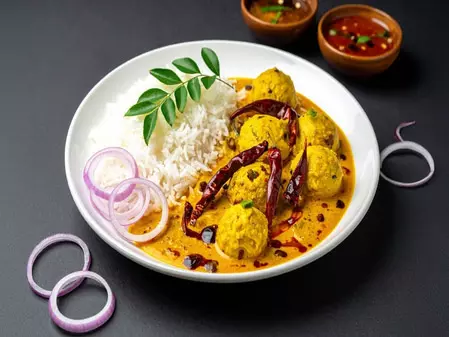 स्वाद और सेहत के साथ-साथ रोगी भी बना सकते हैं कढ़ी-चावल, रखना होगा इन बातों का ध्यान स्वाद और सेहत के साथ-साथ रोगी भी बना सकते हैं कढ़ी-चावल, रखना होगा इन बातों का ध्यान