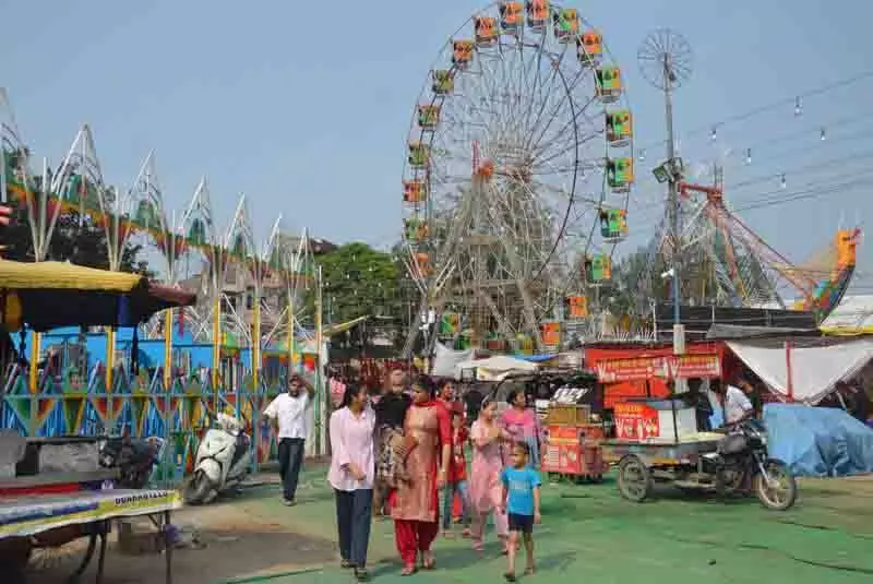 Ludhiana: जिला दशहरा समारोह की तैयारी में जुटा, 40 से अधिक स्थानों पर जलाए जाएंगे पुतले Ludhiana: जिला दशहरा समारोह की तैयारी में जुटा, 40 से अधिक स्थानों पर जलाए जाएंगे पुतले