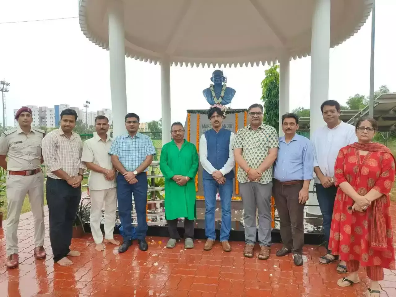 Kharagpur: खड़गपुर आईआईटी में राष्ट्रपिता और पूर्व पीएम को दी श्रद्धांजलि Kharagpur: खड़गपुर आईआईटी में राष्ट्रपिता और पूर्व पीएम को दी श्रद्धांजलि