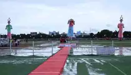 Bihar: बारिश के बीच पटना में मनाई गई विजयादशमी Bihar: बारिश के बीच पटना में मनाई गई विजयादशमी