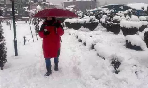 Jammu-Kashmir: मौसम का मिजाज बदलेगा, भारी बारिश और बर्फबारी की संभावना