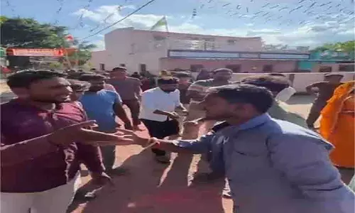 MP News:  माता की प्रतिमा विसर्जन जुलूस पर पथराव,4 श्रद्धालु घायल
