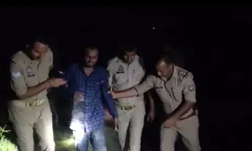 मुठभेड़ में रेप का आरोपी तांत्रिक घायल, पुलिस ने किया गिरफ्तार