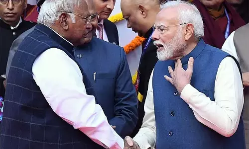 PM Modi ने मल्लिकार्जुन खड़गे के स्वास्थ्य के बारे में जानकारी ली