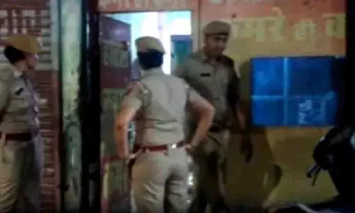 Rajasthan: होटल में छापेमारी 2 दर्जन से अधिक पुरुष और महिलाएं गिरफ्तार
