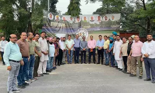 Mittal और कोहली ने फिट सेंट्रल परियोजना शुरू की, प्रकृति पथ पर काम शुरू Mittal और कोहली ने फिट सेंट्रल परियोजना शुरू की, प्रकृति पथ पर काम शुरू