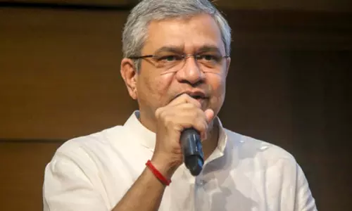 इलेक्ट्रॉनिक्स कंपोनेंट मैन्युफैक्चरिंग स्कीम को मिला जबरदस्त सपोर्ट, 1.15 लाख करोड़ रुपए के निवेश प्रस्ताव आए : अश्विनी वैष्णव इलेक्ट्रॉनिक्स कंपोनेंट मैन्युफैक्चरिंग स्कीम को मिला जबरदस्त सपोर्ट, 1.15 लाख करोड़ रुपए के निवेश प्रस्ताव आए : अश्विनी वैष्णव