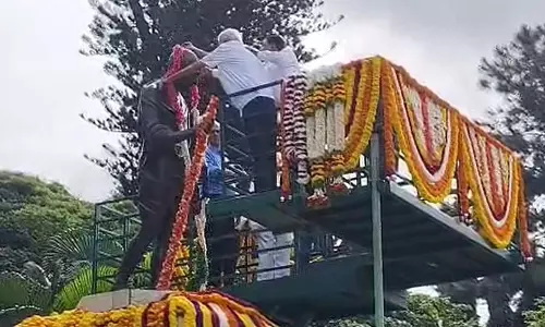 Gandhi Jayanti: बैंगलोर सेंट्रल नगर निगम द्वारा गांधी जयंती मनाई गई Gandhi Jayanti: बैंगलोर सेंट्रल नगर निगम द्वारा गांधी जयंती मनाई गई