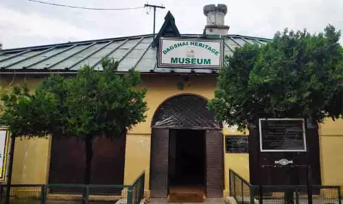 Dagshai Jail: गांधी आयरलैंड के साथ खड़े थे और गोडसे ने एक रात बिताई थी Dagshai Jail: गांधी आयरलैंड के साथ खड़े थे और गोडसे ने एक रात बिताई थी