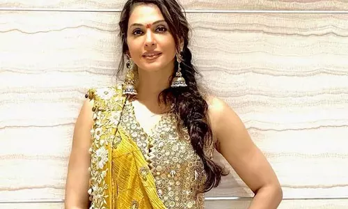 Isha Koppikar ने अपनी बेटी रिआना को योद्धा की भावना देने पर कहा