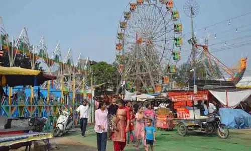 Ludhiana: जिला दशहरा समारोह की तैयारी में जुटा, 40 से अधिक स्थानों पर जलाए जाएंगे पुतले Ludhiana: जिला दशहरा समारोह की तैयारी में जुटा, 40 से अधिक स्थानों पर जलाए जाएंगे पुतले