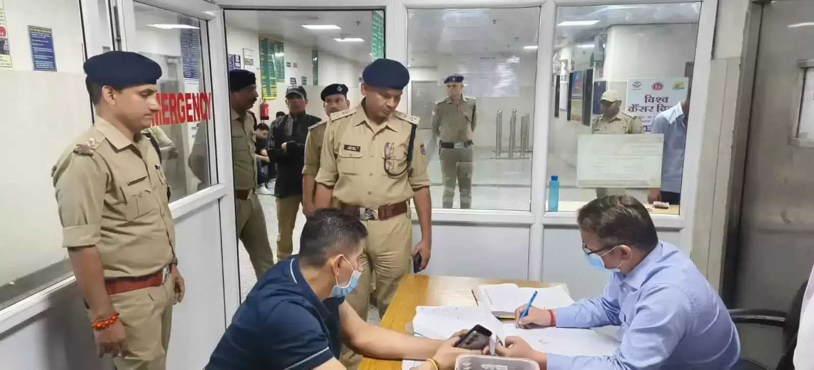 Dehradun: वायरल वीडियो के चलते थानाध्यक्ष राजपुर निलंबित