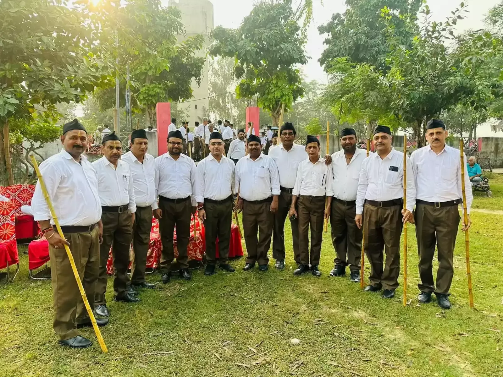 Jind: सिरसा में गांधी जयंती पर गांधी पार्क में हुई भव्य सर्वधर्म सभा Jind: सिरसा में गांधी जयंती पर गांधी पार्क में हुई भव्य सर्वधर्म सभा
