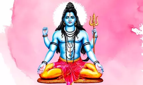 Pradosh Vrat 2025: शिव स्तोत्र से जगाएं सोया भाग्य Pradosh Vrat 2025: शिव स्तोत्र से जगाएं सोया भाग्य