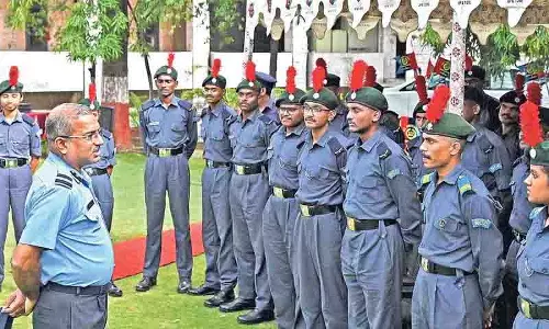 बेंगलुरु में अखिल भारतीय वायु सैनिक शिविर में एपी एंड टी NCC कैडेटों का शानदार प्रदर्शन