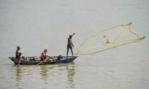 Palghar: मुर्बे बंदरगाह के लिए जनसुनवाई का मछुआरों ने किया विरोध