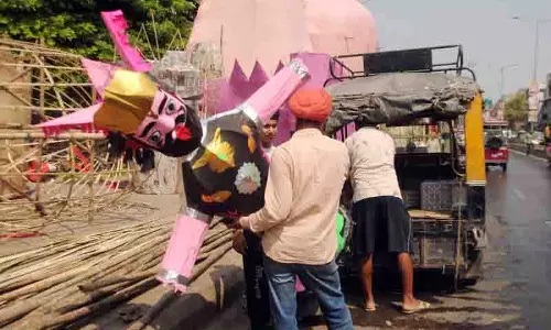Amritsar में सात स्थानों पर दशहरा उत्सव की तैयारियां शुरू Amritsar में सात स्थानों पर दशहरा उत्सव की तैयारियां शुरू