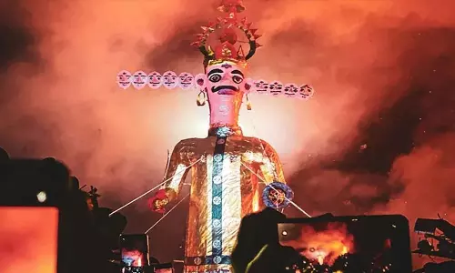 Dussehra की रात करें ये एक उपाय, दूर होगी गरीबी और बरसेगा धन Dussehra की रात करें ये एक उपाय, दूर होगी गरीबी और बरसेगा धन