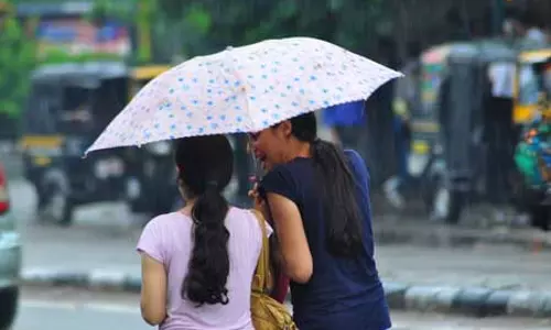 जयपुर के कई इलाकों में बारिश, शुक्रवार के लिए अलर्ट जारी जयपुर के कई इलाकों में बारिश, शुक्रवार के लिए अलर्ट जारी