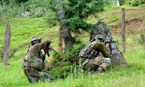 CG BREAKING: गंगालूर में मुठभेड़, सुरक्षाबलों ने माओवादी का शव और हथियार बरामद किए