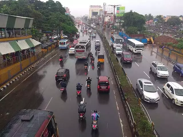 Chennai और उसके उपनगरों में अगले 2 घंटों तक बारिश Chennai और उसके उपनगरों में अगले 2 घंटों तक बारिश