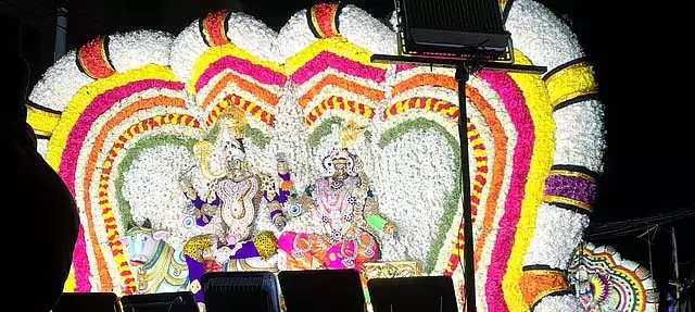 Tamil Nadu : चेंगलपट्टू में दशहरा उत्सव Tamil Nadu : चेंगलपट्टू में दशहरा उत्सव
