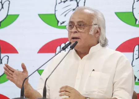 जयराम रमेश ने कर्नाटक सरकार की उपलब्धियां गिनाईं, बोले सरकारी योजनाओं से मिली मजबूती जयराम रमेश ने कर्नाटक सरकार की उपलब्धियां गिनाईं, बोले सरकारी योजनाओं से मिली मजबूती